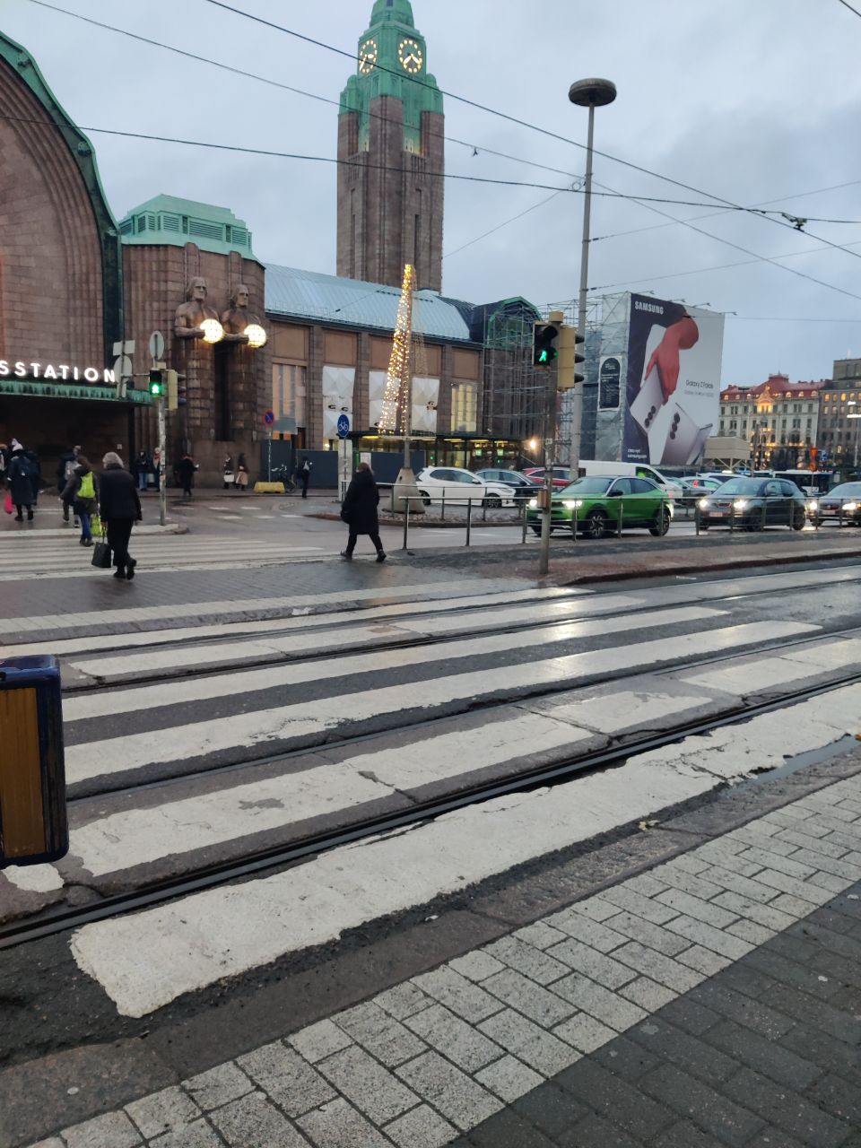 Kuva toimipisteestä: Ääniopastettu suojatie, Kaivokatu 1a ja 8